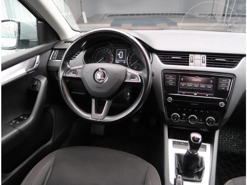 2019 Škoda OCTAVIA - 19