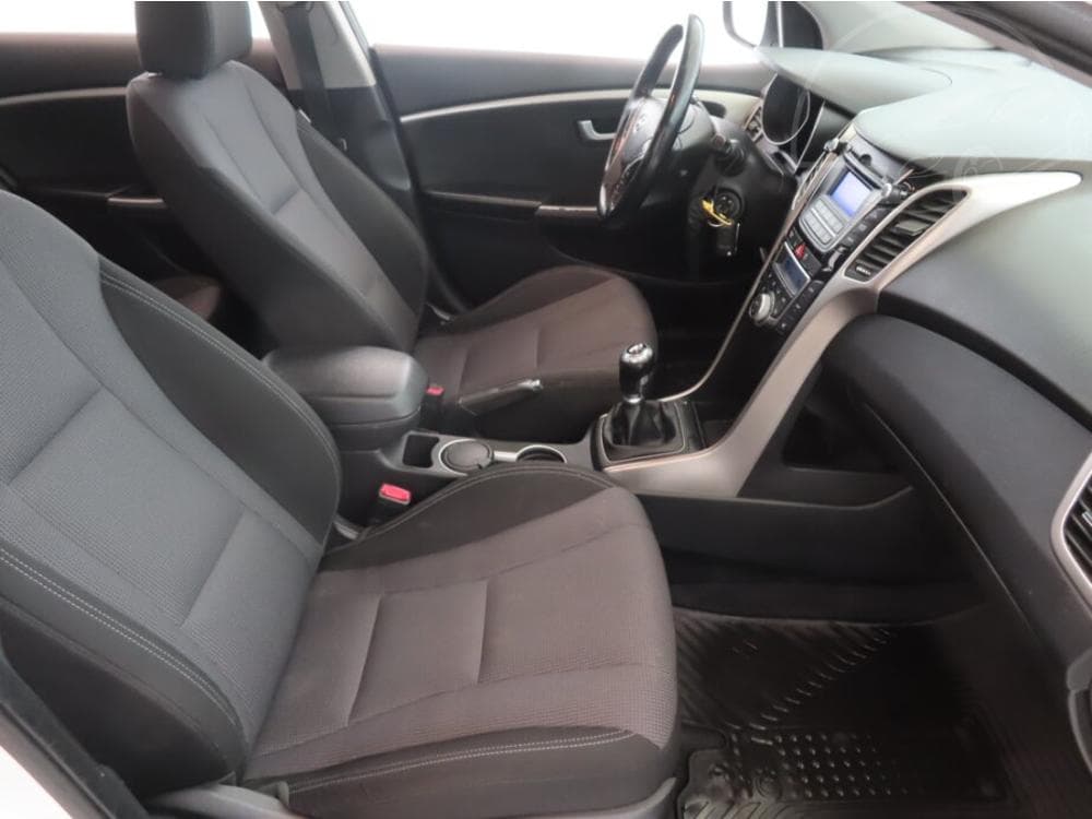 2017 Hyundai i30 - 9