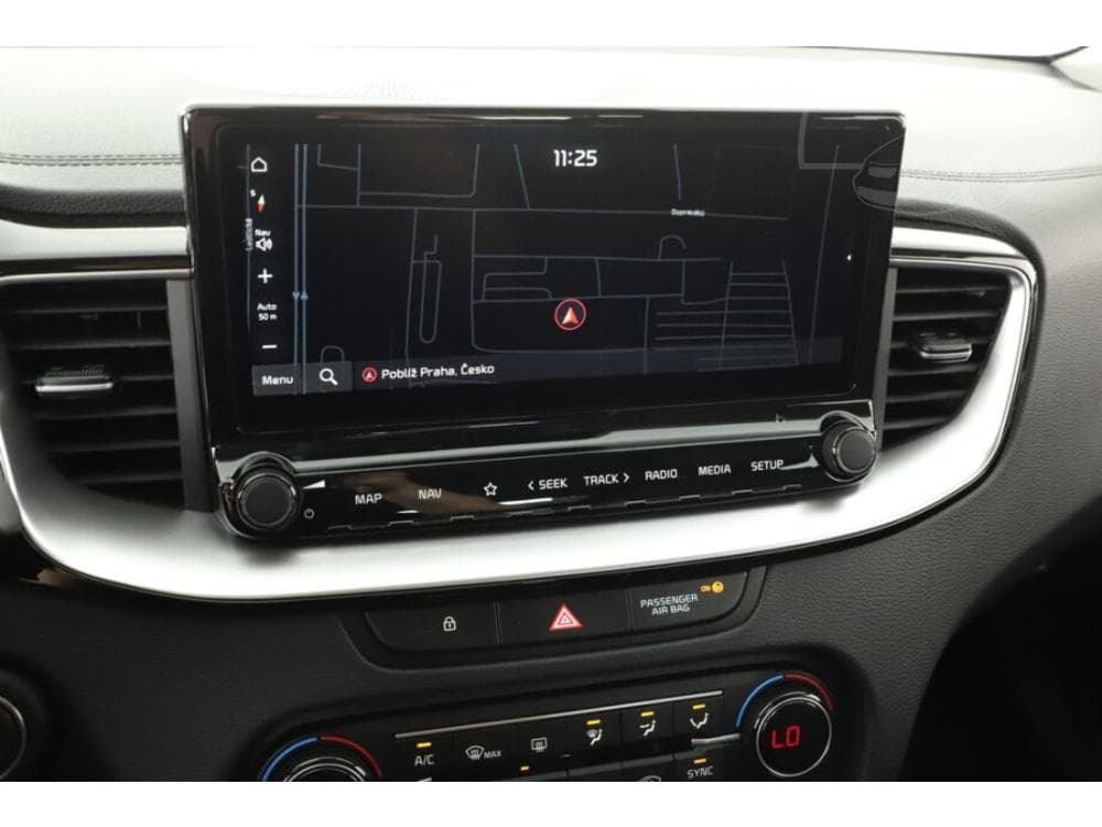 2025 Kia XCEED - 41