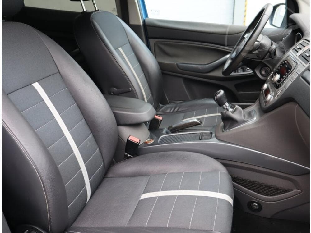 2009 Ford KUGA - 17