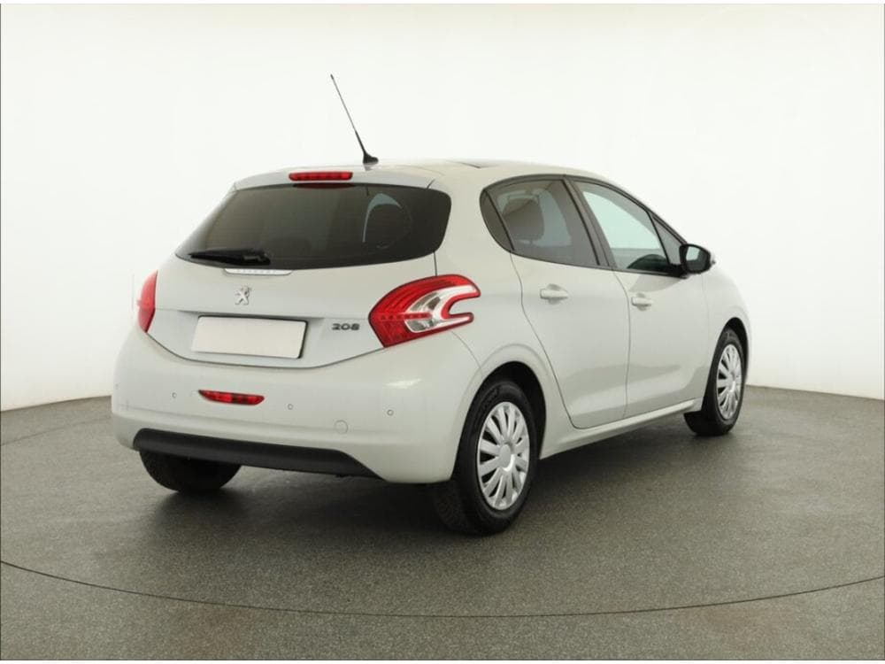 2014 Peugeot 208 - 5