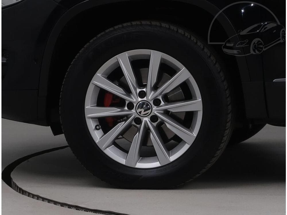 2011 Volkswagen TIGUAN - 43