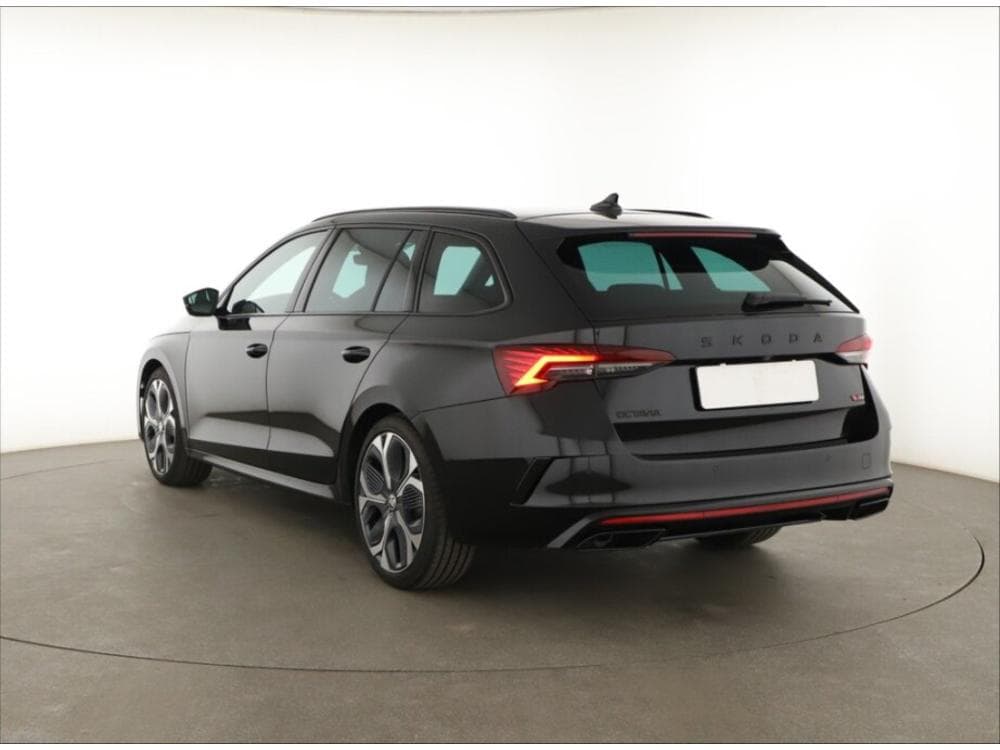 2025 Škoda OCTAVIA - 7