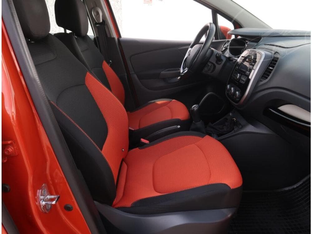 2014 Renault CAPTUR - 9