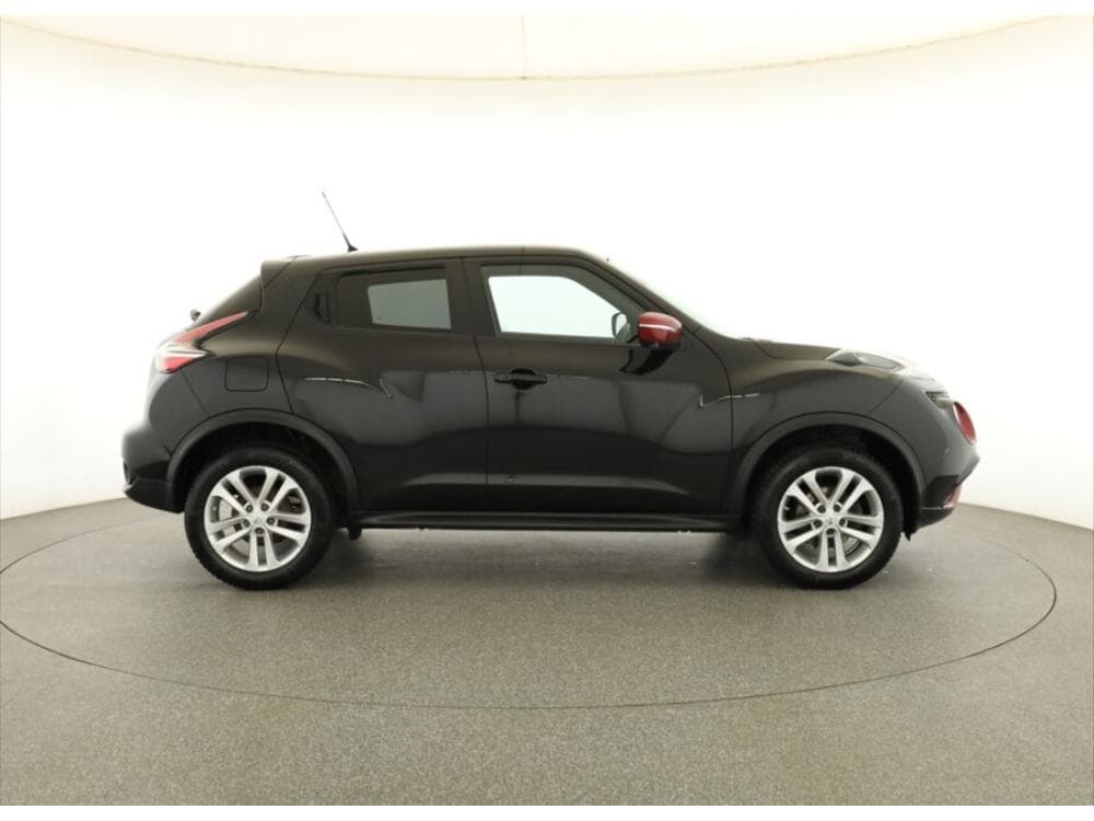 2016 Nissan JUKE - 16