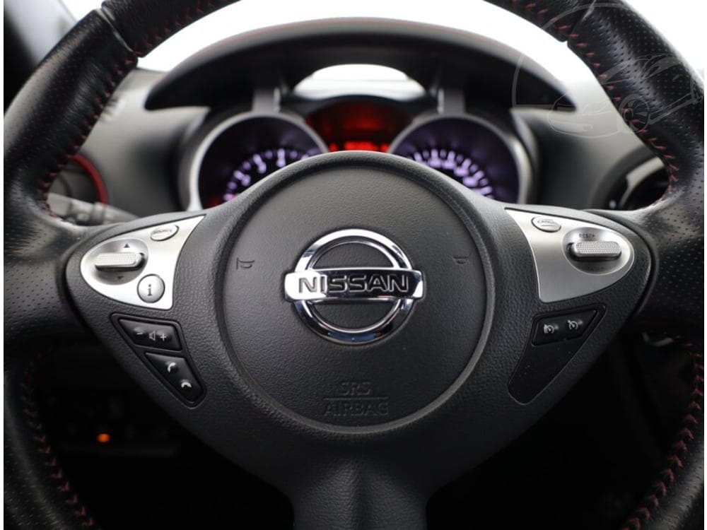 2016 Nissan JUKE - 22