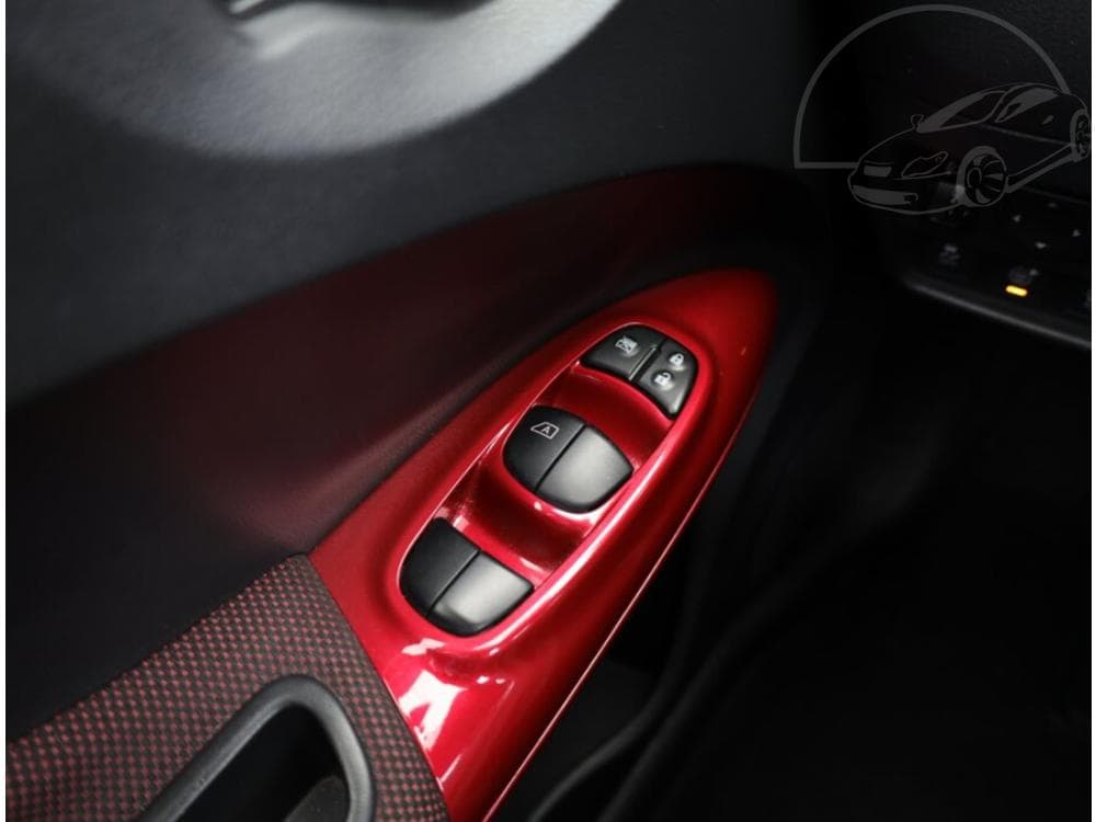 2016 Nissan JUKE - 43