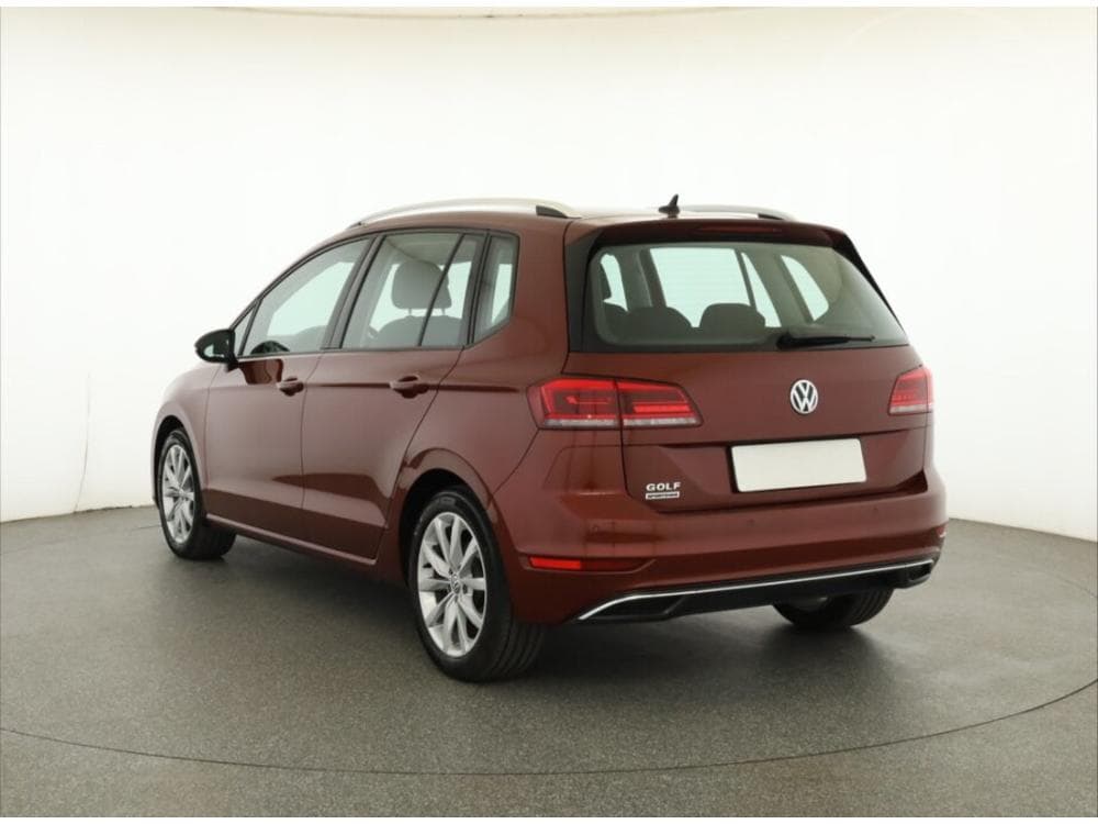 2019 Volkswagen GOLF - 10