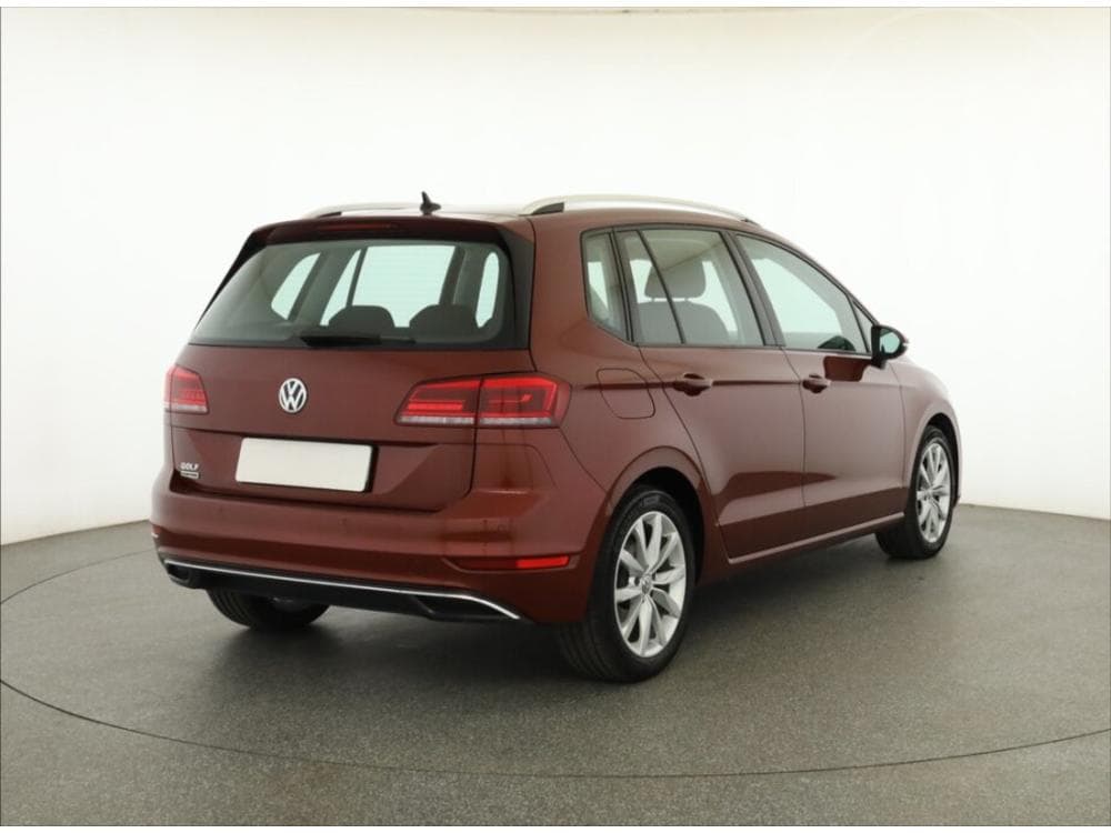 2019 Volkswagen GOLF - 13