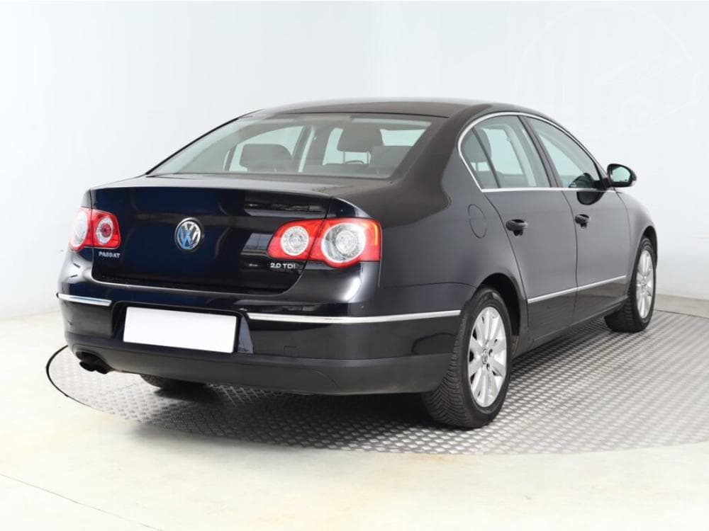 2008 Volkswagen PASSAT - 5