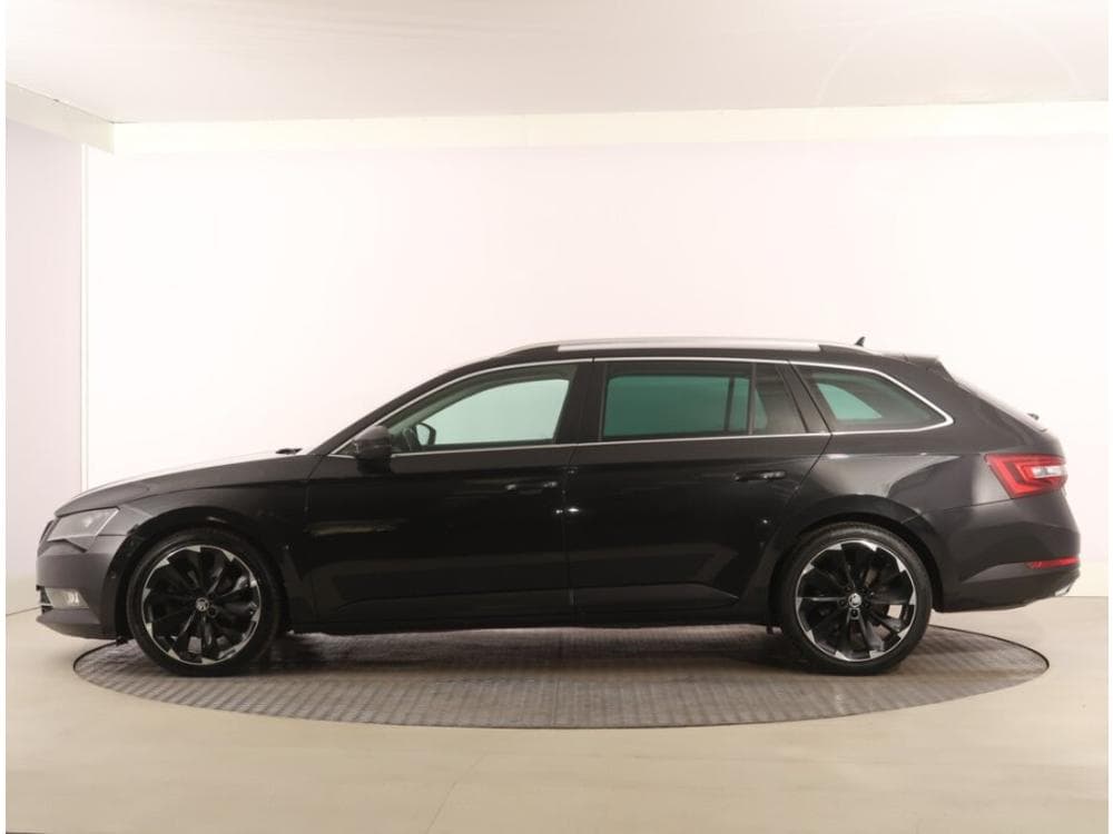2015 Škoda SUPERB - 7