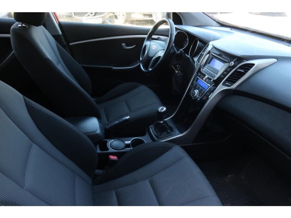 2013 Hyundai i30 - 9