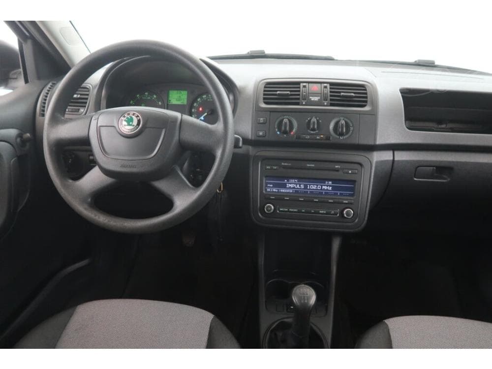 2010 Škoda FABIA - 13