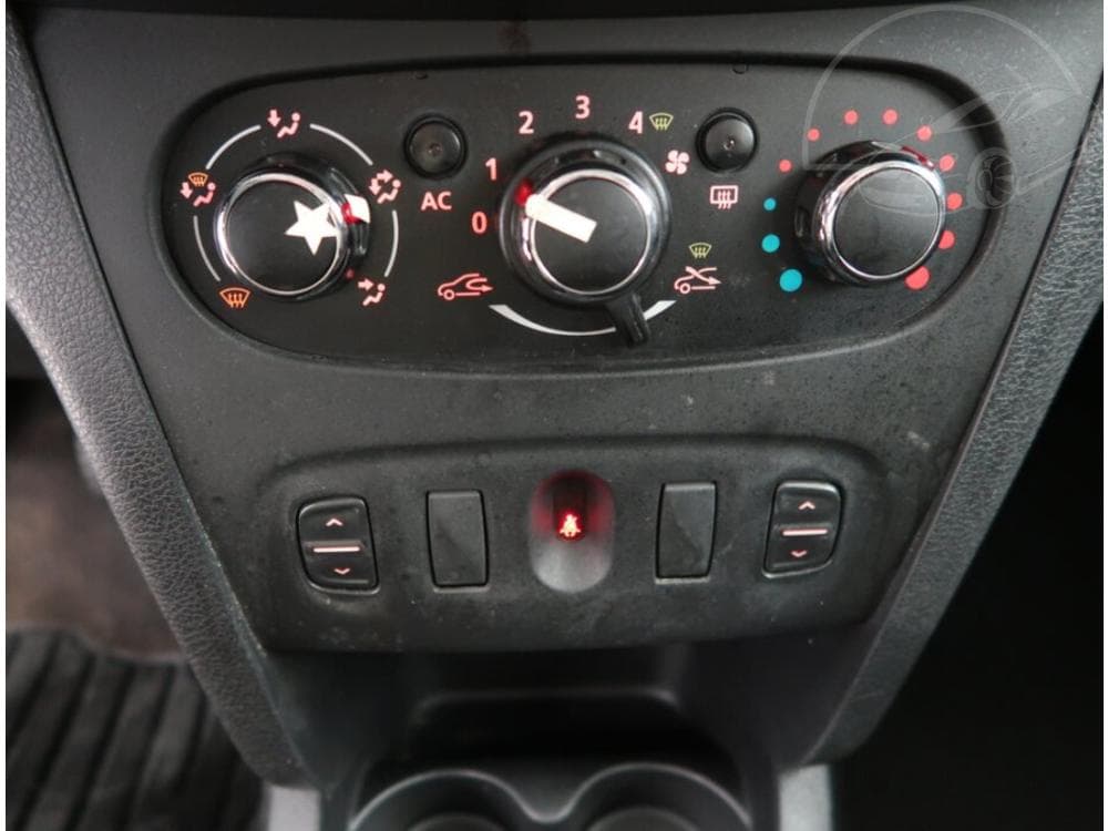 2013 Dacia LOGAN - 15