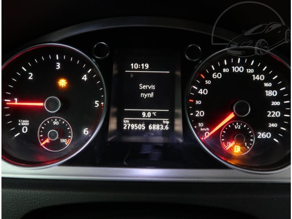 2011 Volkswagen PASSAT - 21