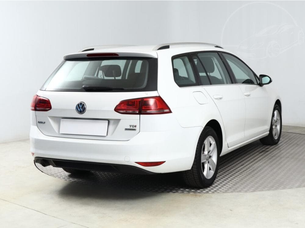 2014 Volkswagen GOLF - 9