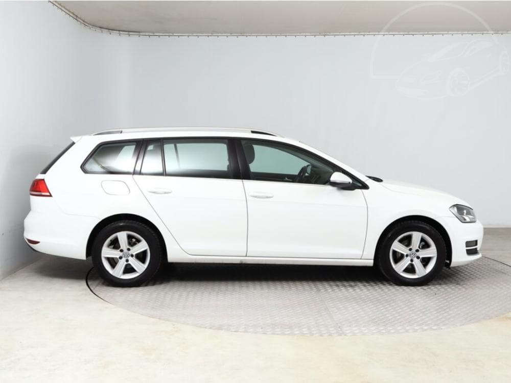 2014 Volkswagen GOLF - 11