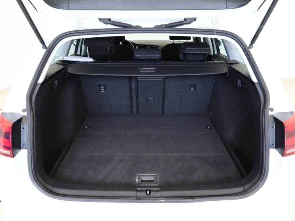 2014 Volkswagen GOLF - 21