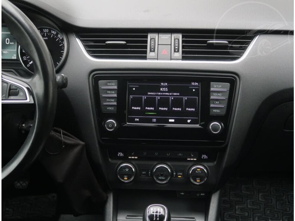 2015 Škoda OCTAVIA - 23