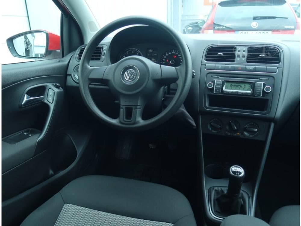 2010 Volkswagen POLO - 7