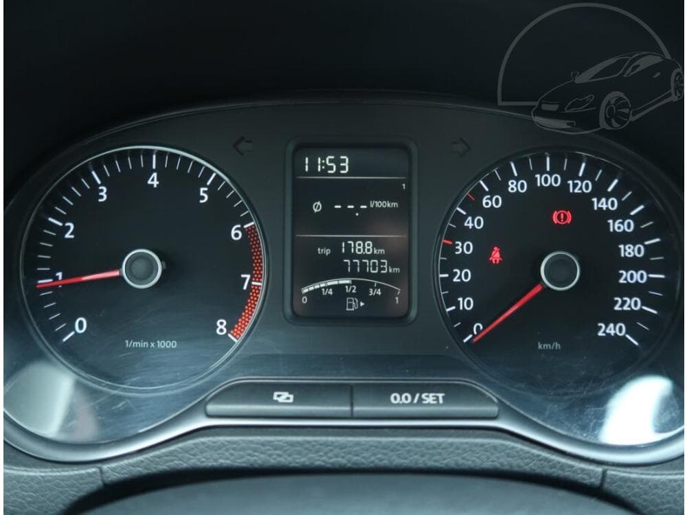 2010 Volkswagen POLO - 11