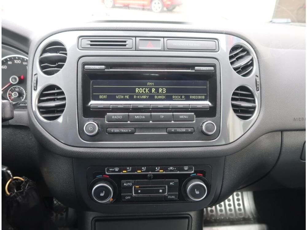 2012 Volkswagen TIGUAN - 34