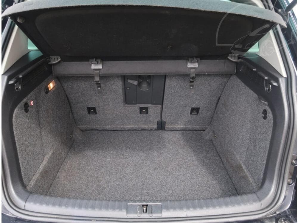 2012 Volkswagen TIGUAN - 37