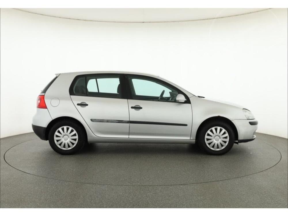 2005 Volkswagen GOLF - 6