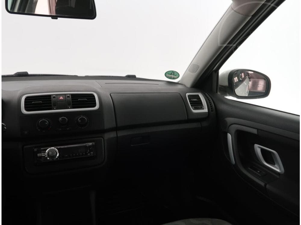 2008 Škoda FABIA - 8
