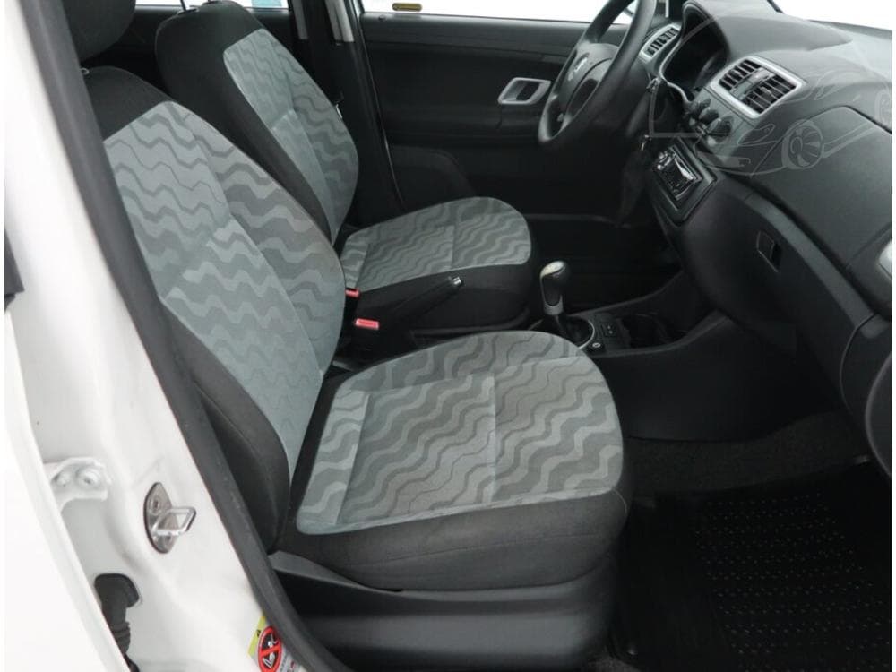 2008 Škoda FABIA - 9