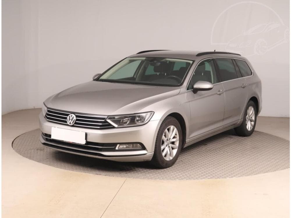 2016 Volkswagen PASSAT - 3