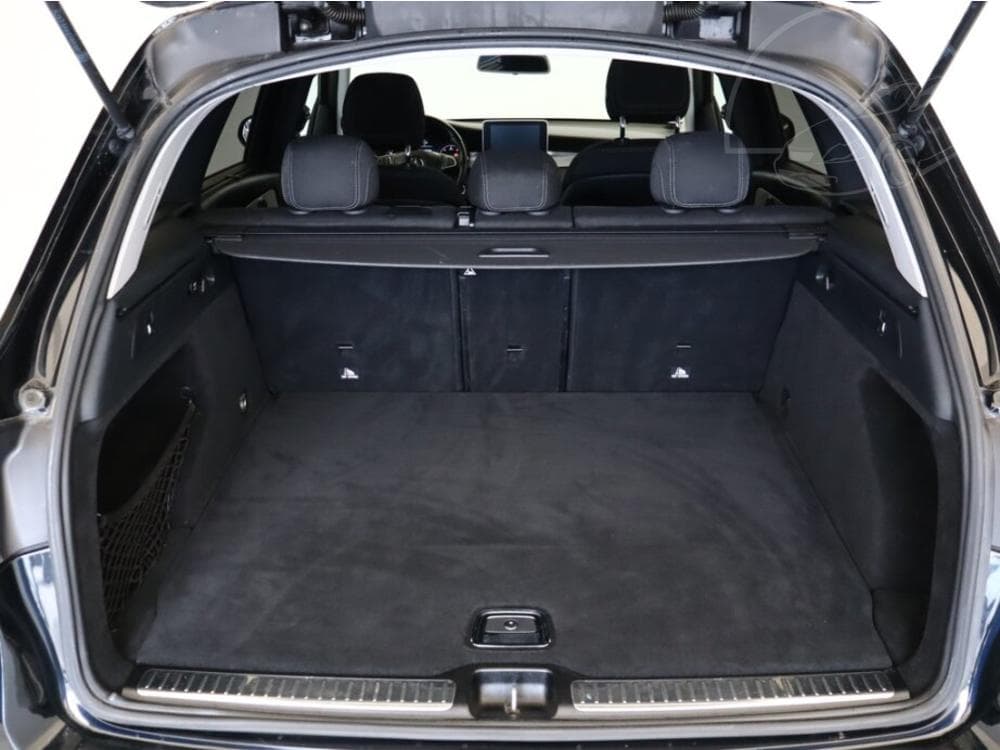 2016 Mercedes-Benz GLC - 23