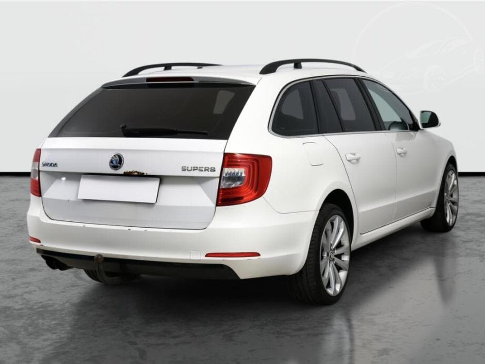 2013 Škoda SUPERB - 5
