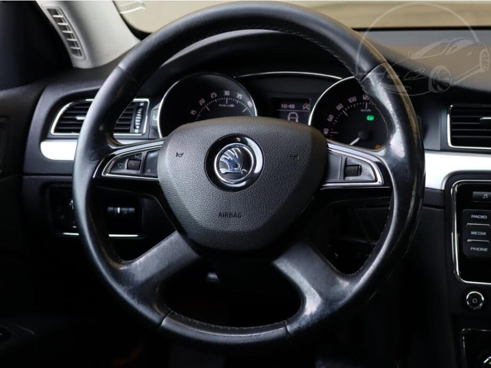 2013 Škoda SUPERB - 14