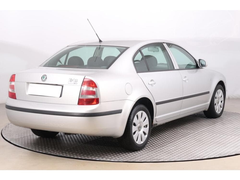 2007 Škoda SUPERB - 13