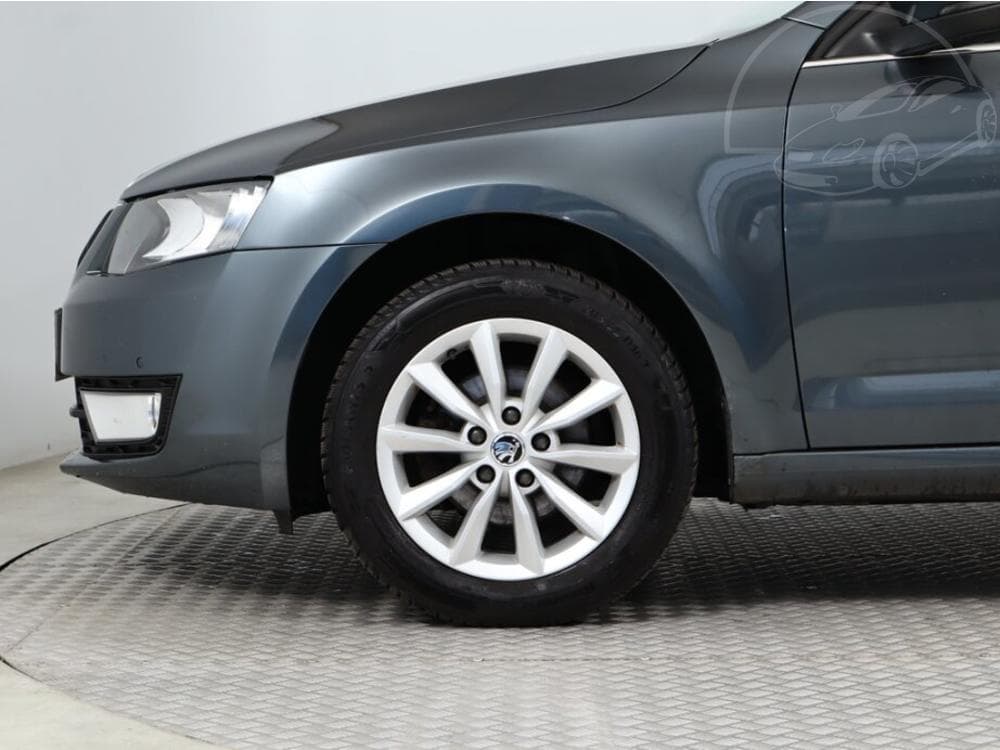 2015 Škoda OCTAVIA - 12
