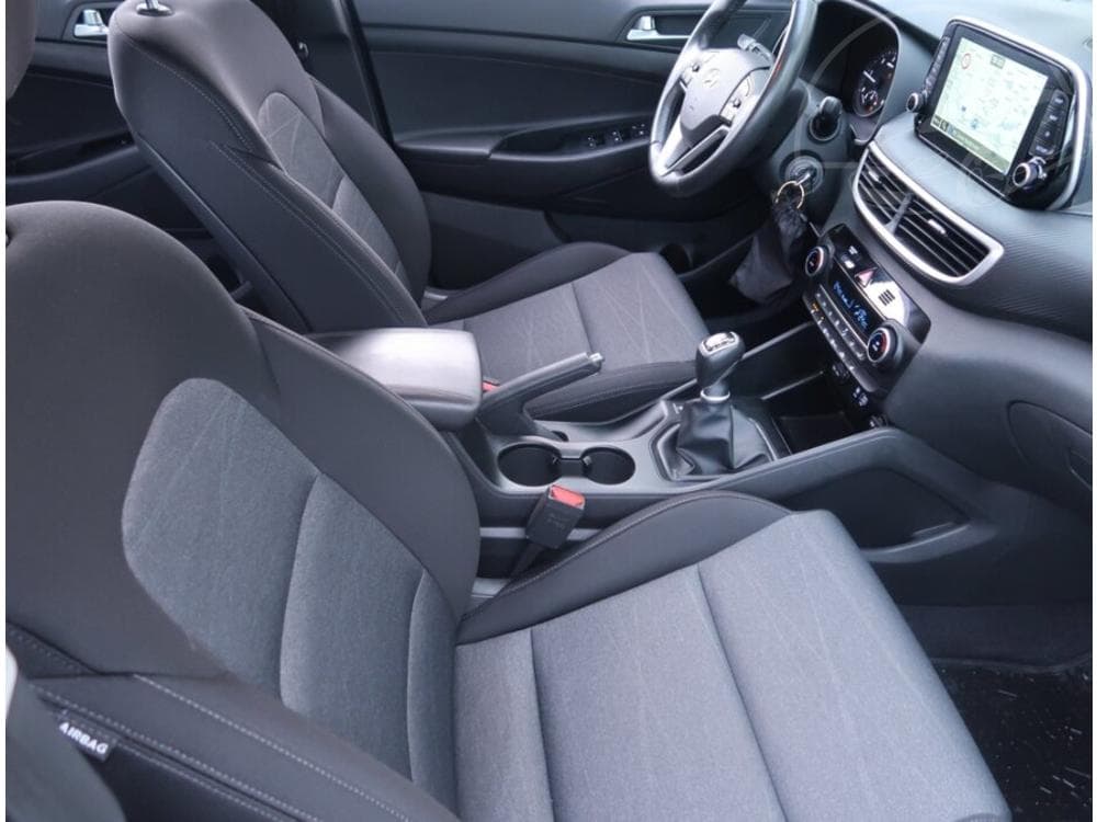 2019 Hyundai TUCSON - 33