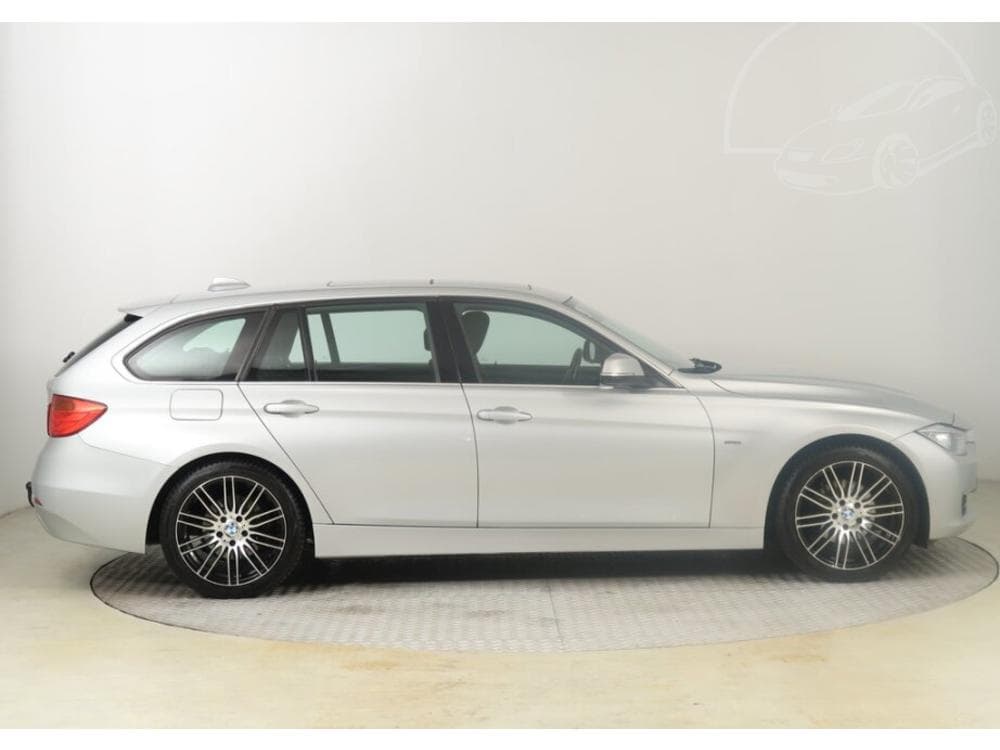 2013 BMW 3-SERIES - 16