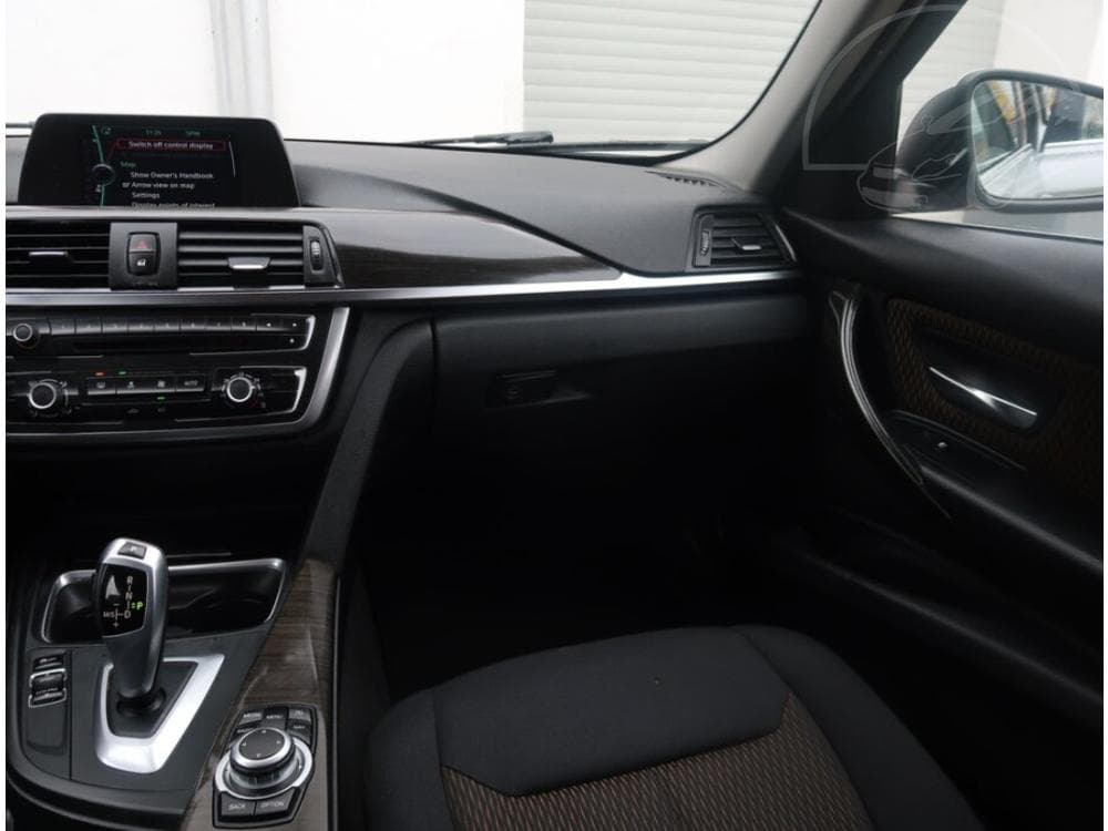2013 BMW 3-SERIES - 22