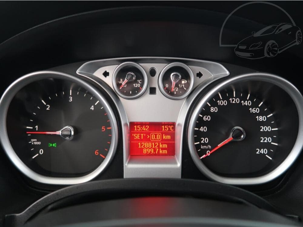 2010 Ford KUGA - 11