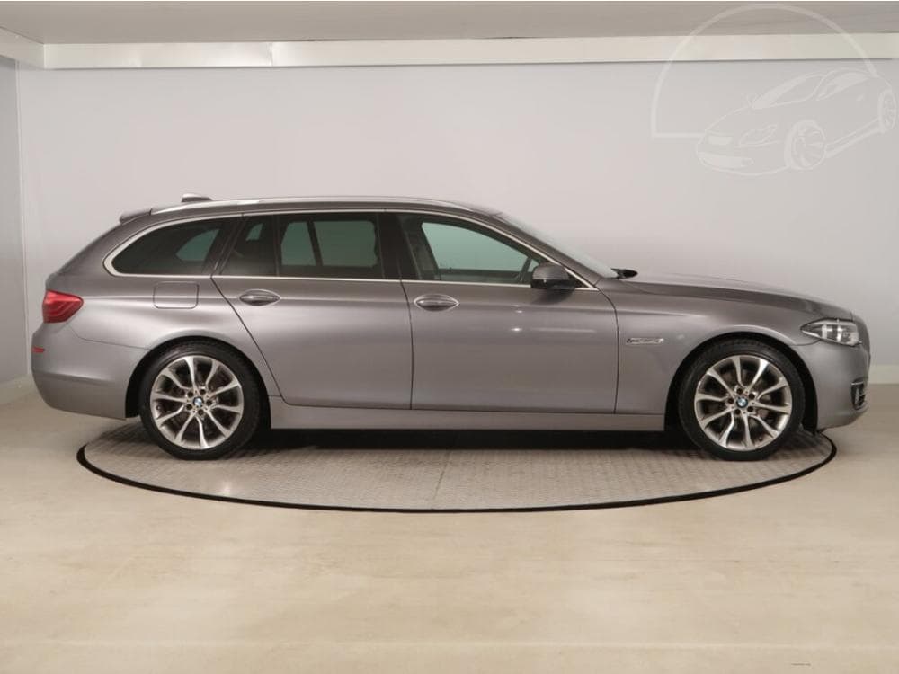 2015 BMW 5-SERIES - 16