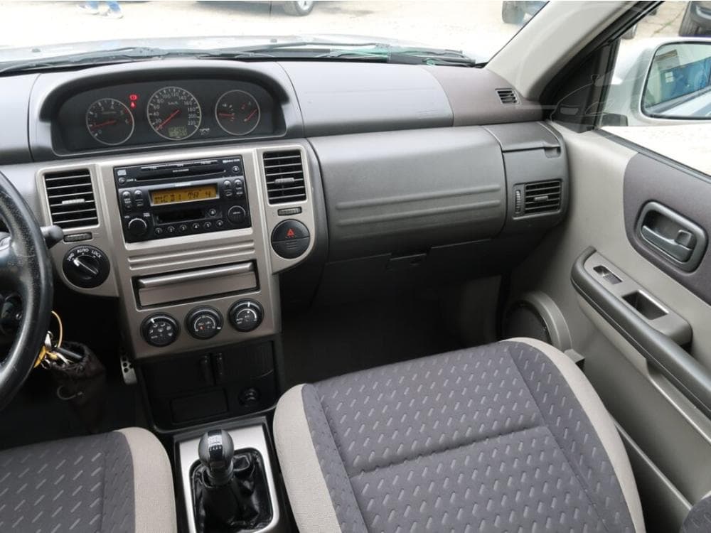 2005 Nissan X-TRAIL - 8