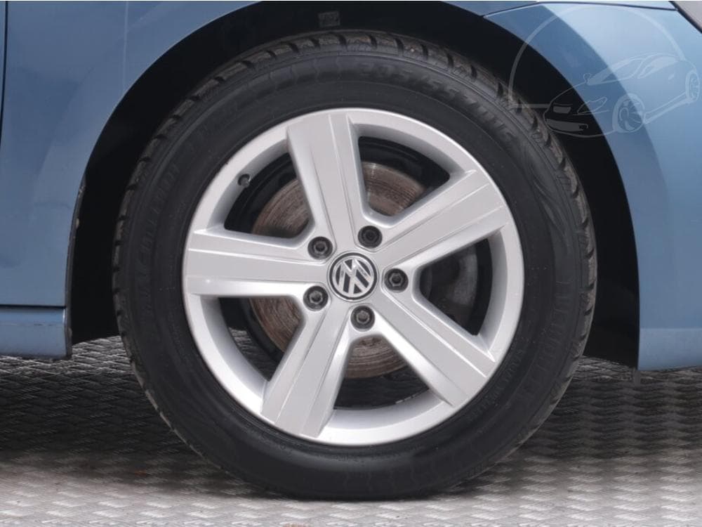 2013 Volkswagen GOLF - 15