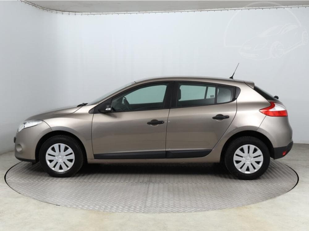 2011 Renault MEGANE - 3