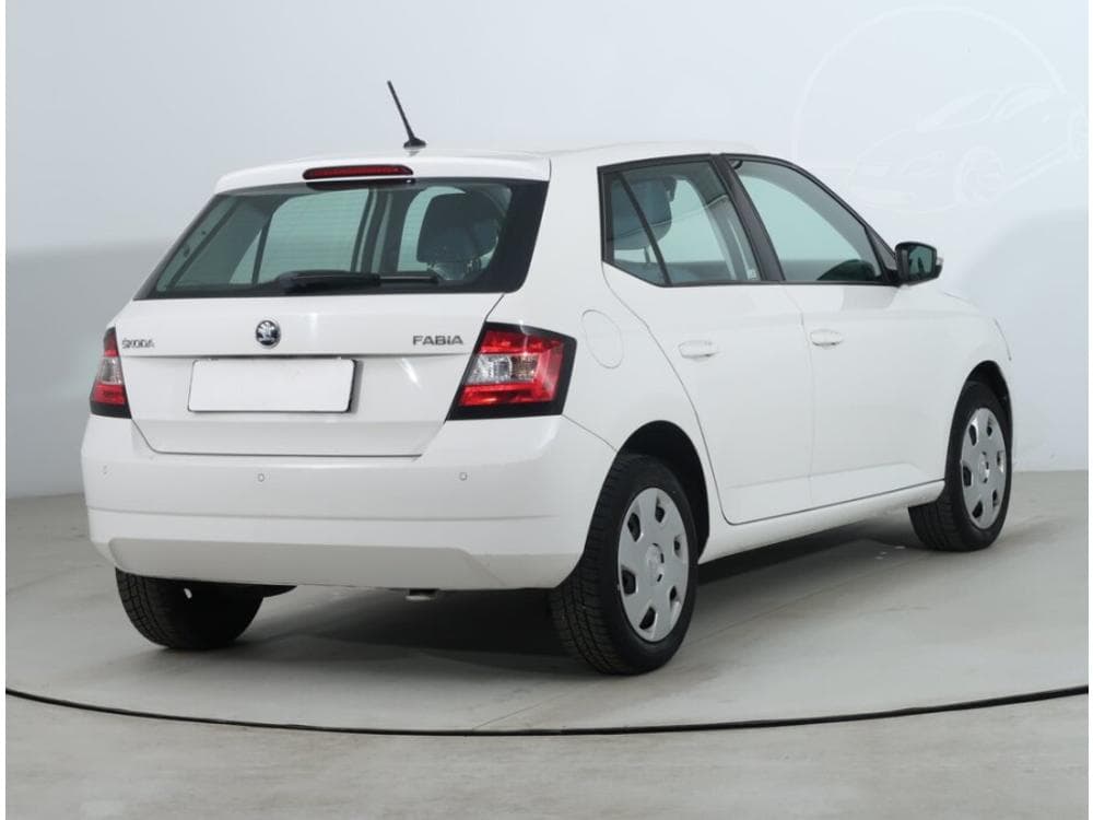 2016 Škoda FABIA - 9