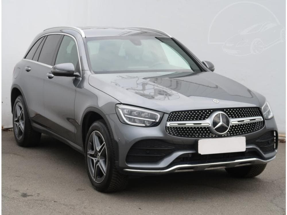 2022 Mercedes-Benz GLC