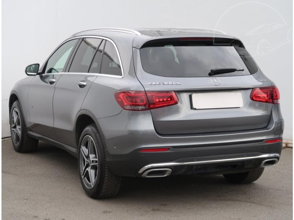 2022 Mercedes-Benz GLC - 7