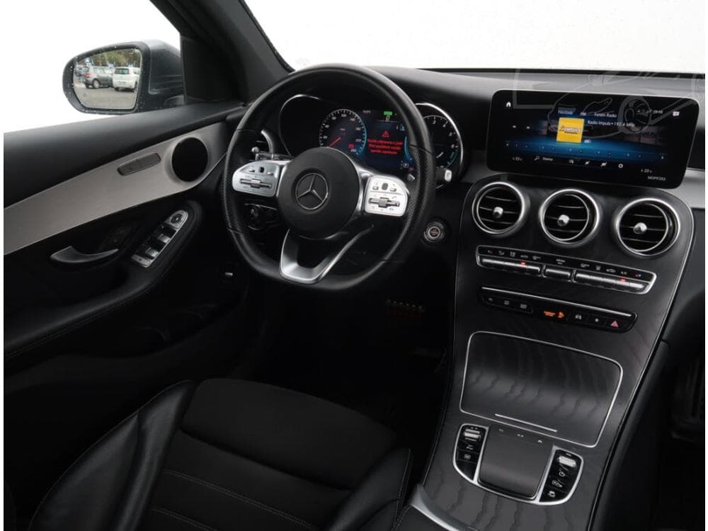 2022 Mercedes-Benz GLC - 13