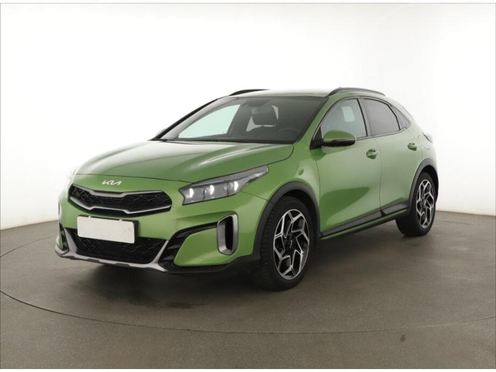 2024 Kia XCEED - 4