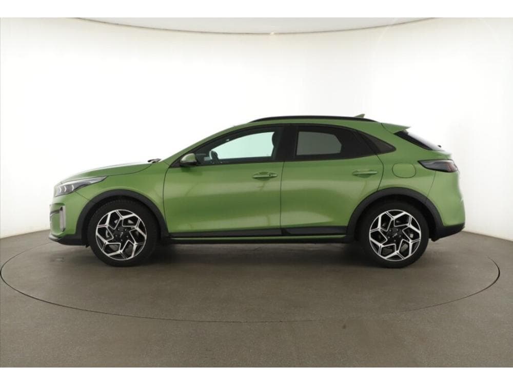 2024 Kia XCEED - 7